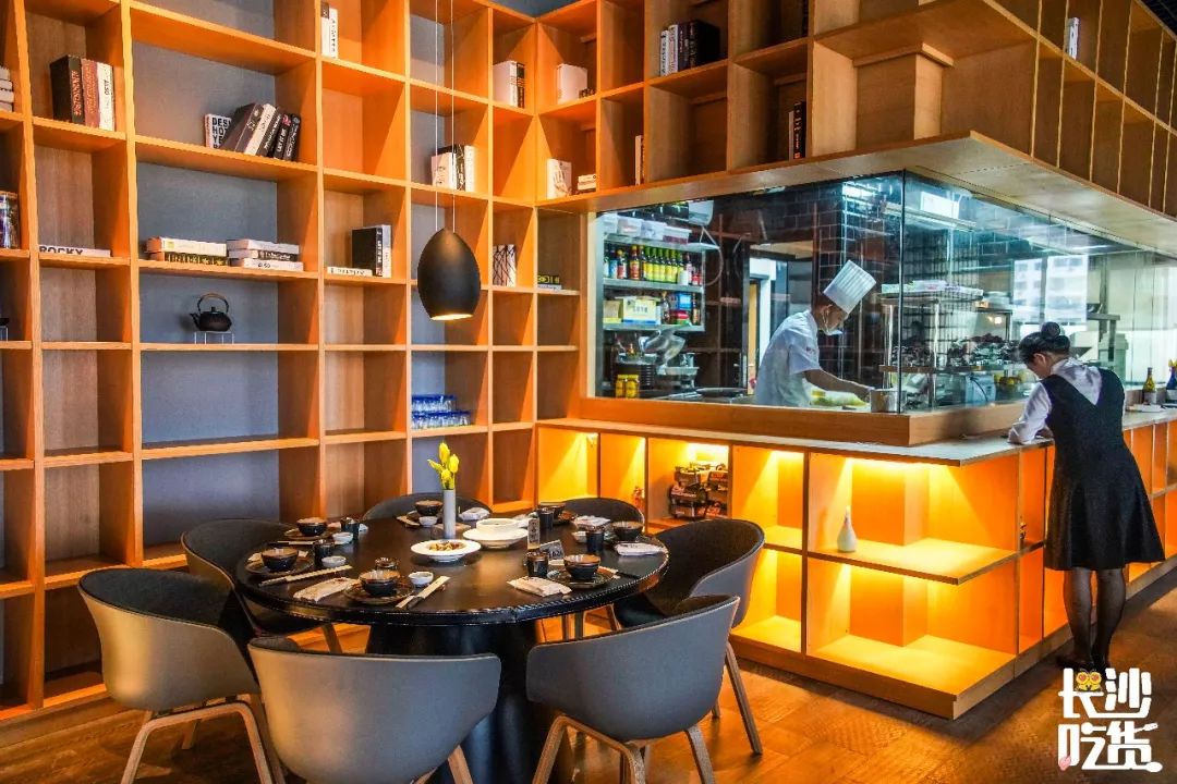 周边美食港式国金店_国金周边美食港式_国金街港式茶餐厅在几楼