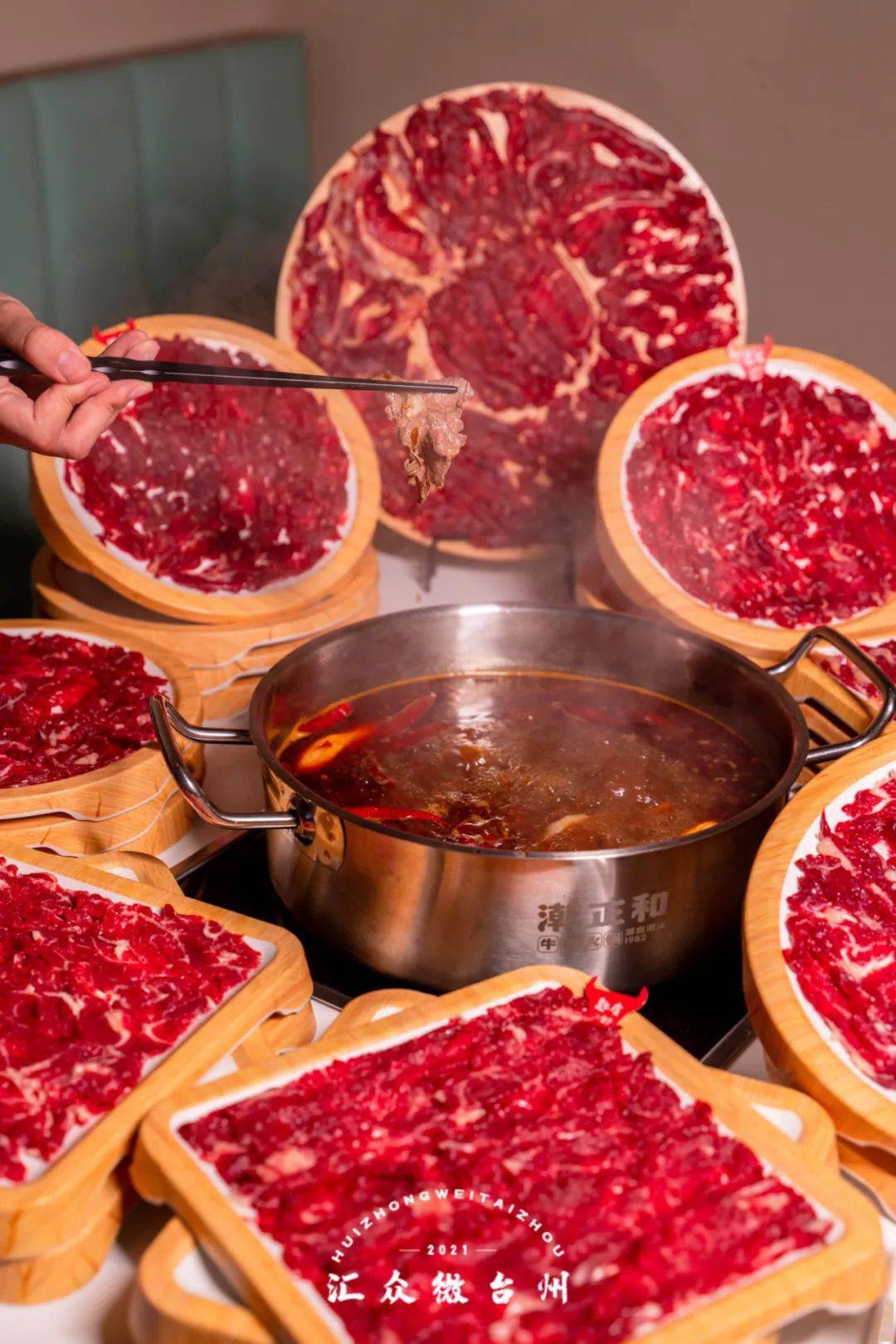 潮汕牛肉美食券_潮汕牛肉卷怎么吃_潮汕牛肉海报