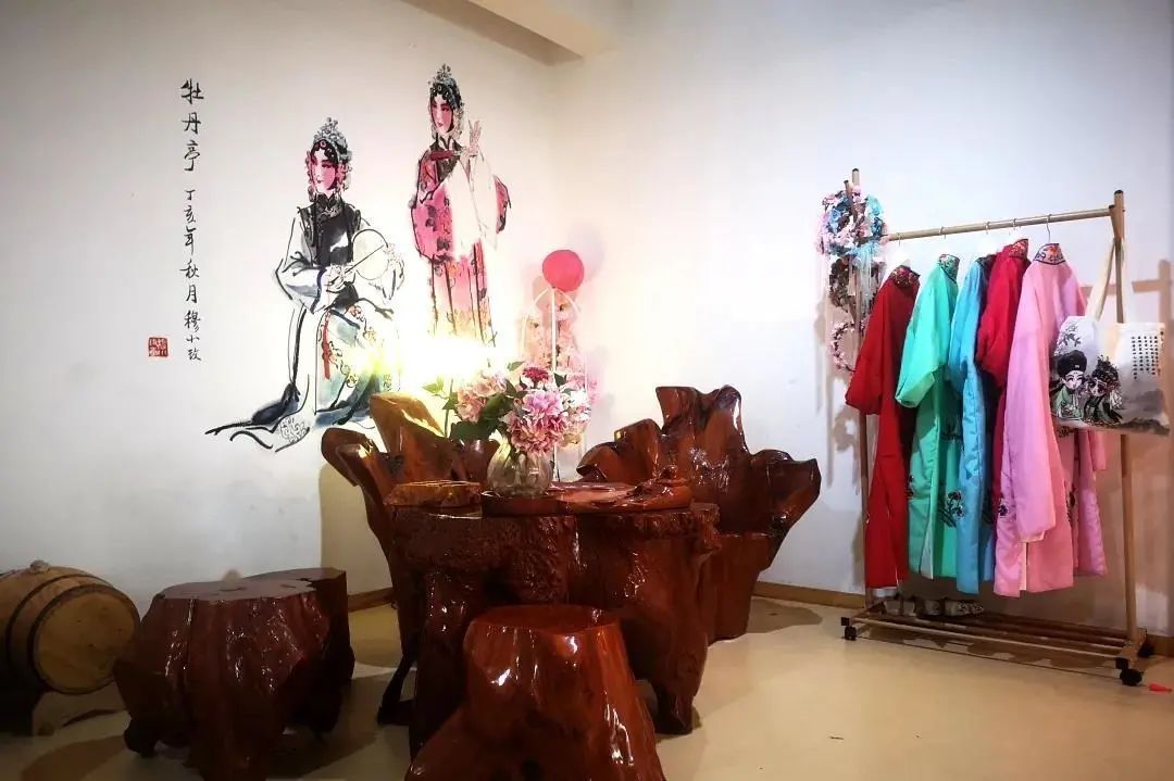 喵喵咖啡馆动画片_咖啡馆猫_喵喵猫咖啡馆